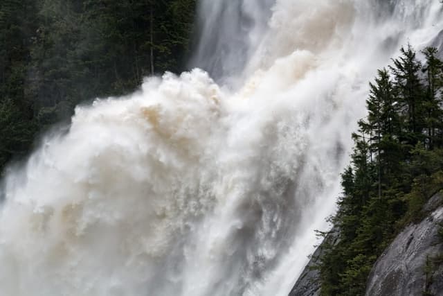 Shannon Falls throws up a wall of spray after heavy autumn rain.